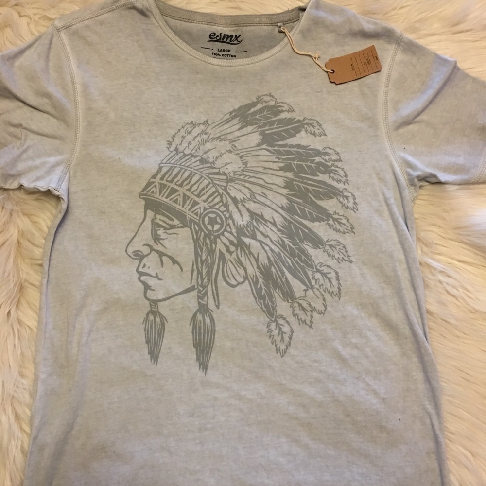 Tribal short sleeve tee