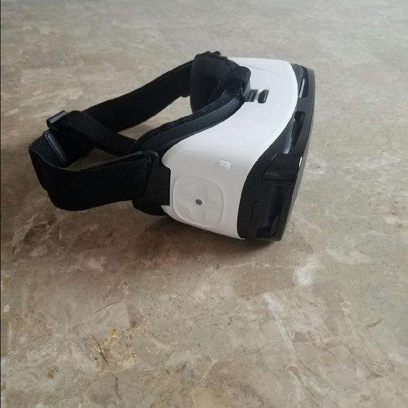 Samsumg gear vr - Picture 1 of 3