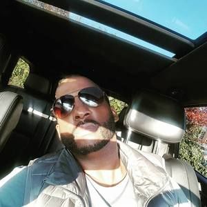 Meet your Posher, Cliff