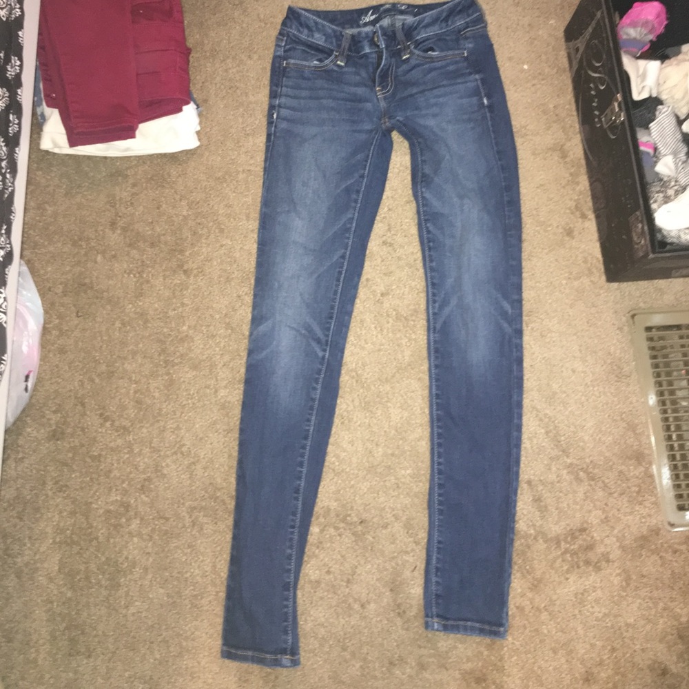 American eagle blue jeans