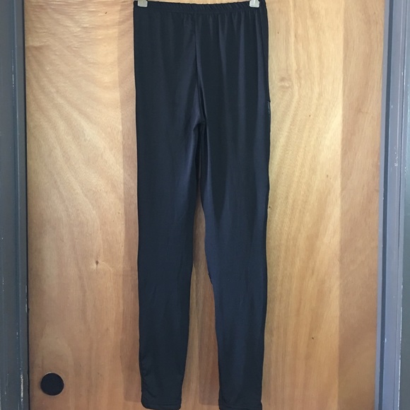 🔥Patchwork Faux Leather Leggings🔥 - Picture 3 of 4