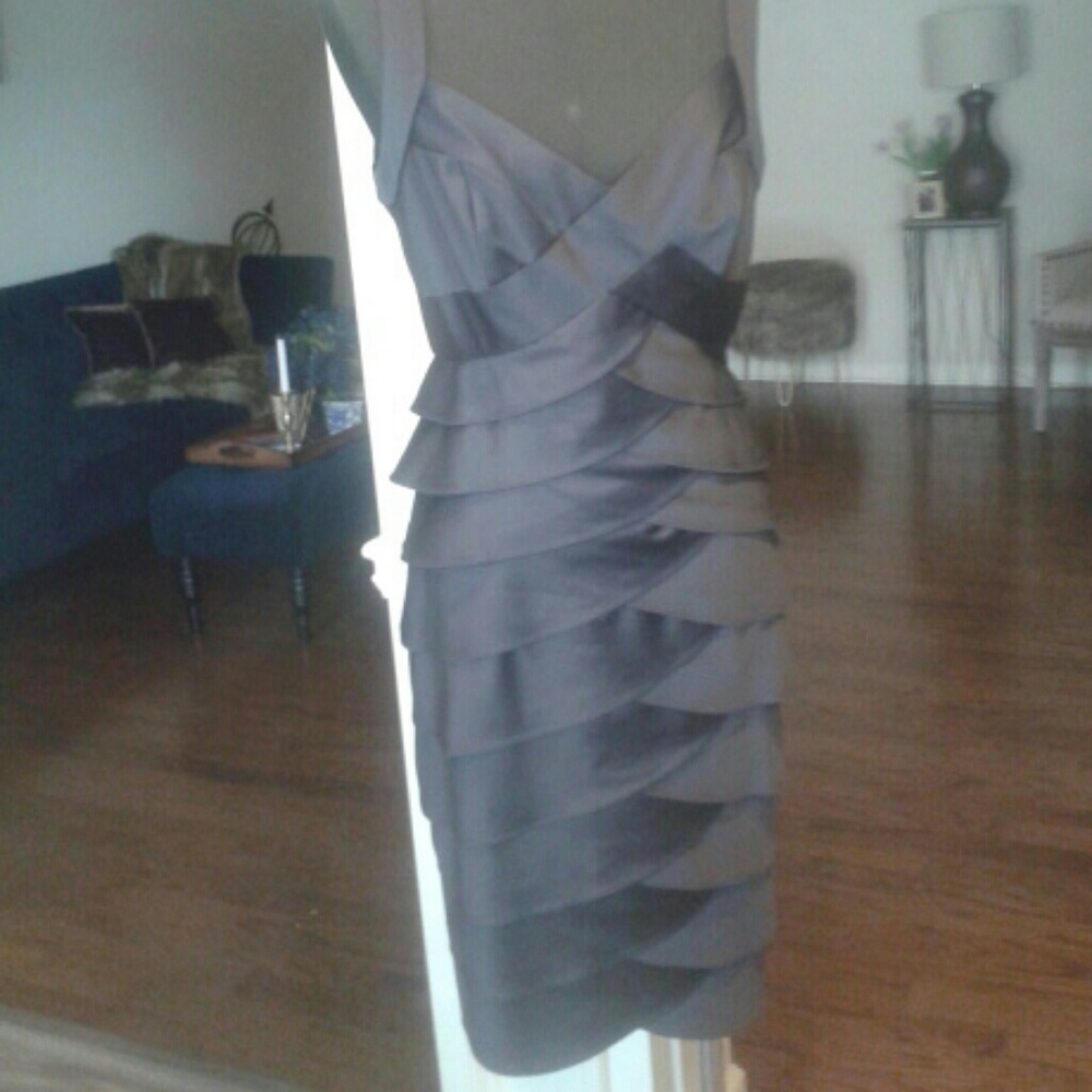 Size 10 London Time satin dress