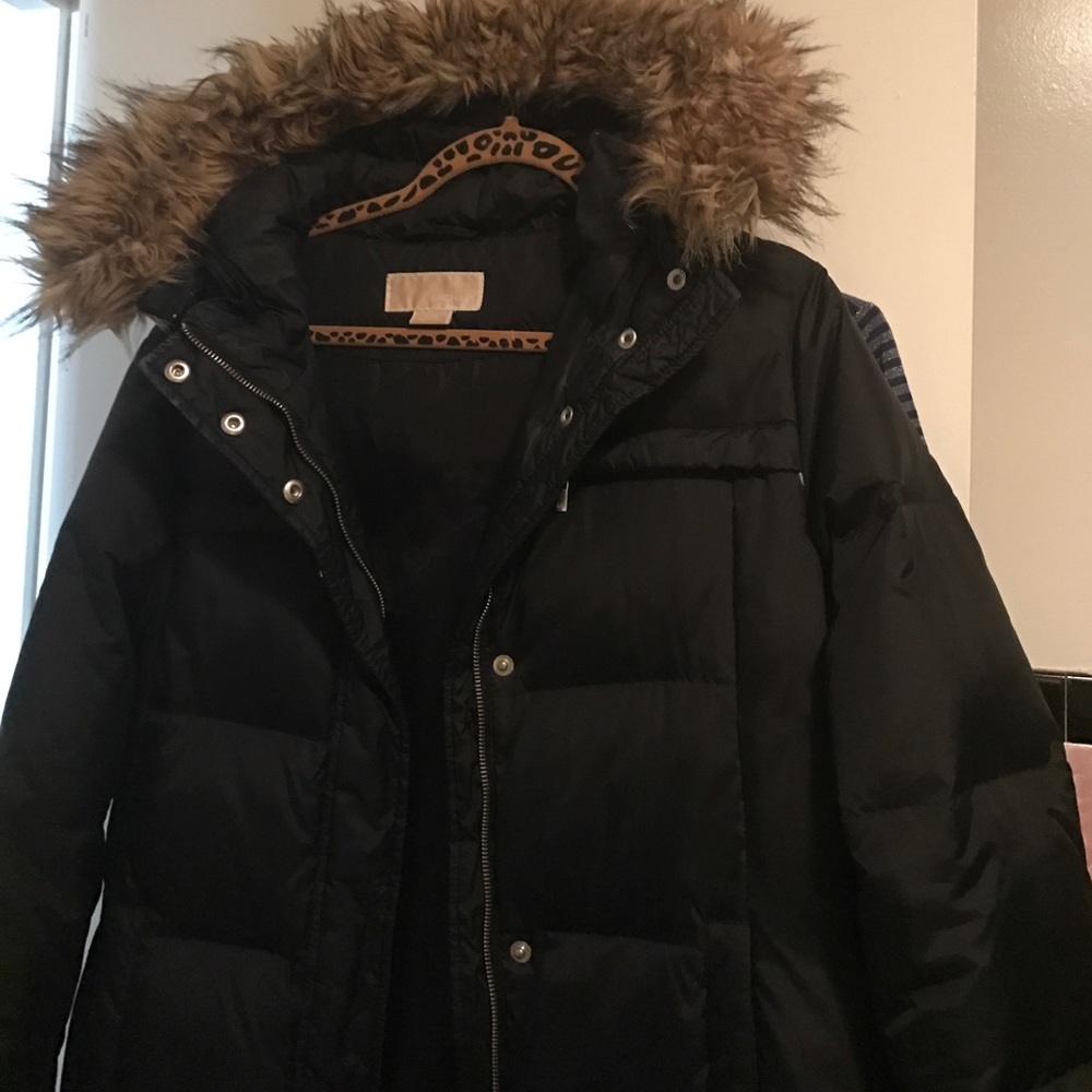 Extra large Michael Kors mid length hooded puffer