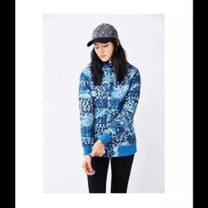 *SOLD* THE NORTH FACE ANNA BLUE LEOPARD INSULATED JACKET