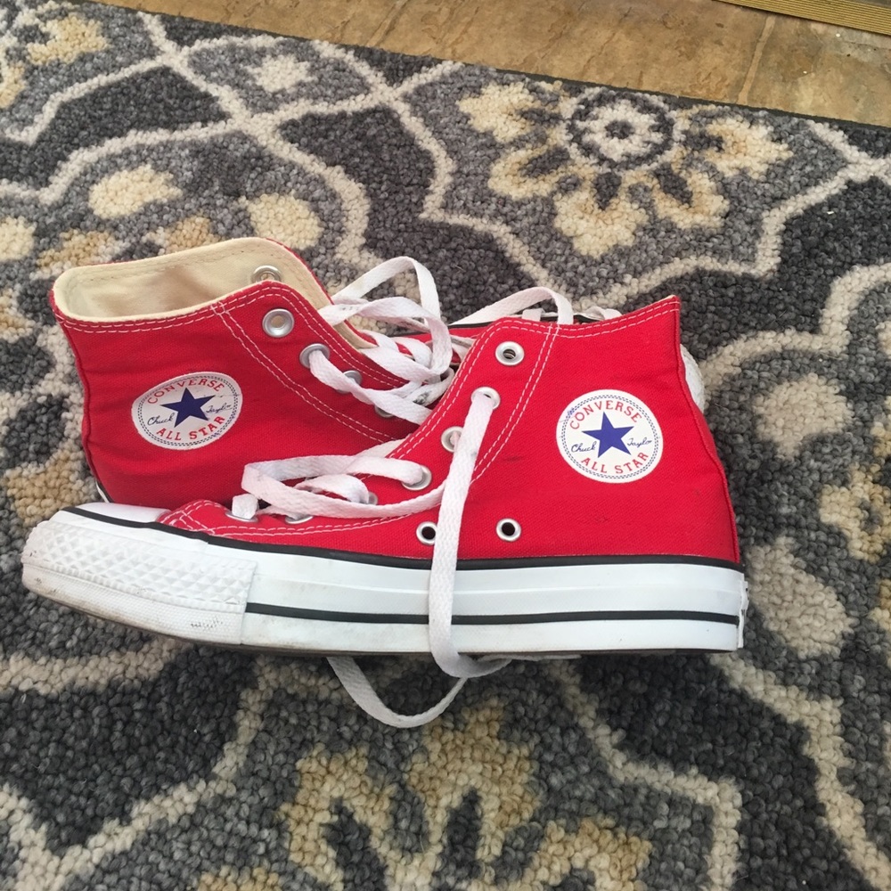 Red high top converse!