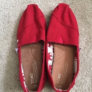 TOMS Classic shoes