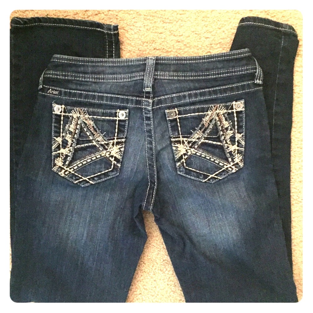 Ariat denim size 27R Amber fit