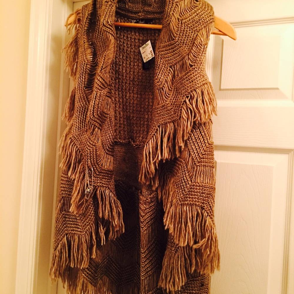 Cute sleeveless sweater L/XL