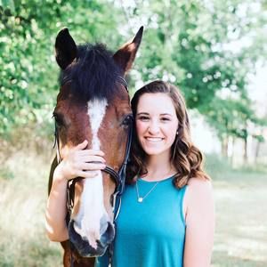 Meet your Posher, Olivia