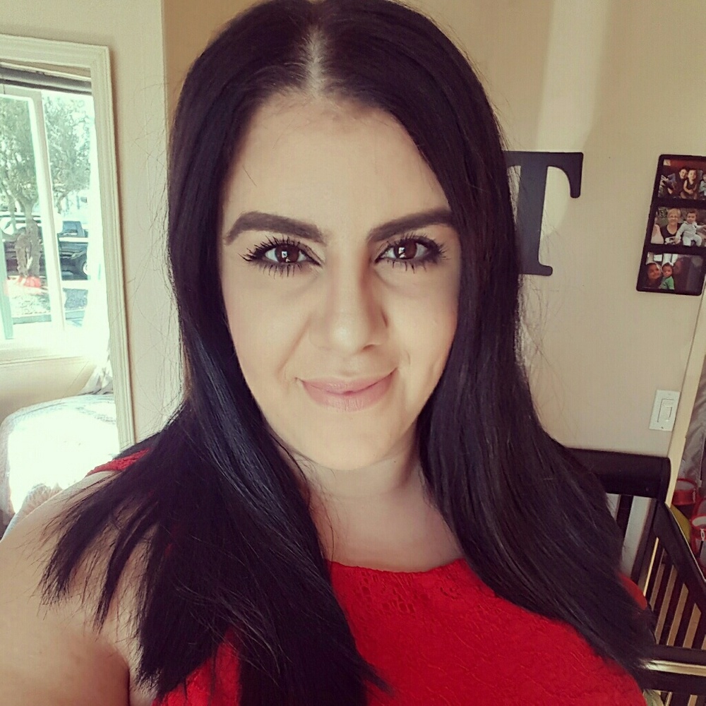 Meet your Posher, Maria