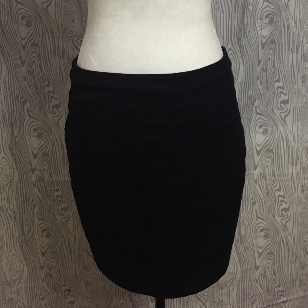 Express textured pencil skirt
