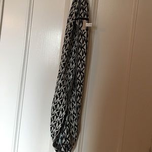 Michale Kors scarf