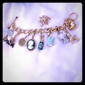 Juicy Couture Queen of Couture Pearl Charm 2004