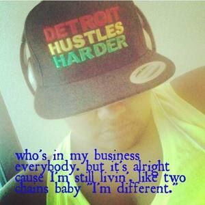 Meet your Posher, Elisha