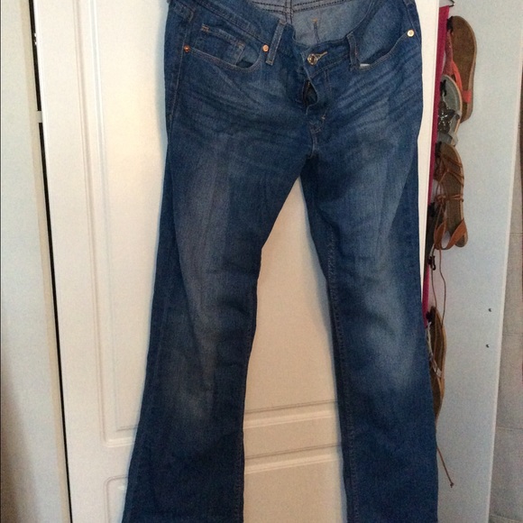 Bootcut Levi's - Picture 3 of 3