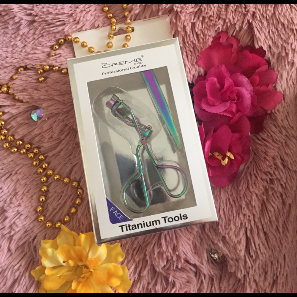 🦋🦄Multi-color Eyelash Curler and Tweezers 🦄🦋