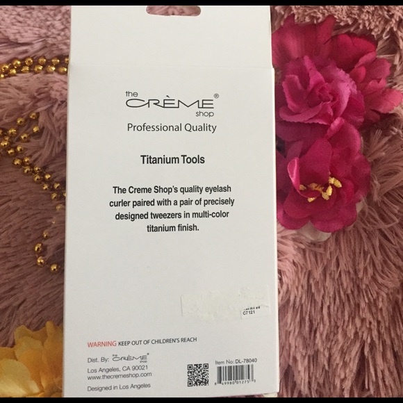 🦋🦄Multi-color Eyelash Curler and Tweezers 🦄🦋 - Picture 3 of 3