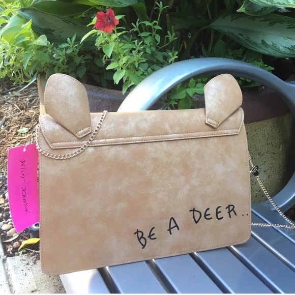 ✨Hold✨Betsey Johnson Deer Bag/Clutch - Picture 3 of 7