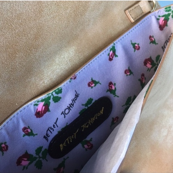 ✨Hold✨Betsey Johnson Deer Bag/Clutch - Picture 6 of 7