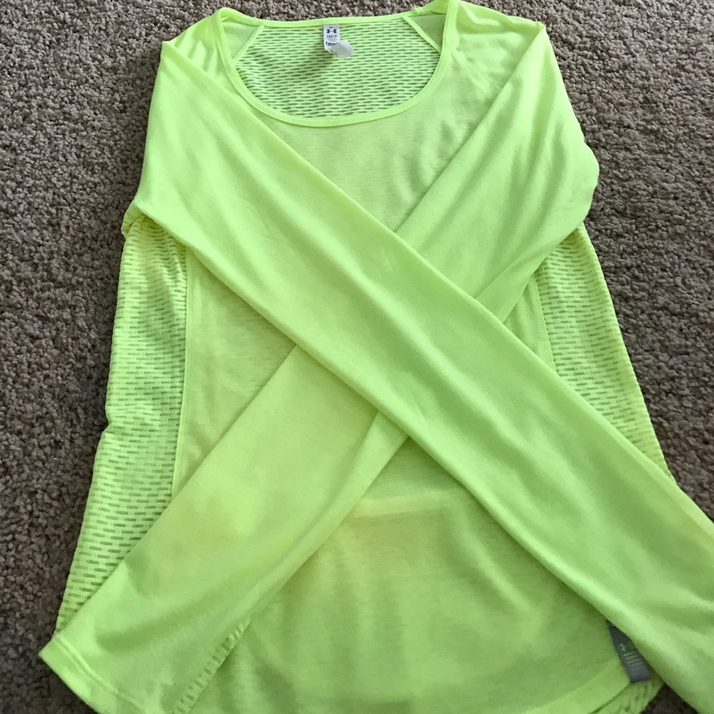 Under Armour long sleeve mesh shirt