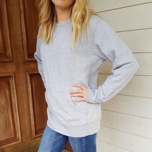 Gray Carhartt sweatshirt