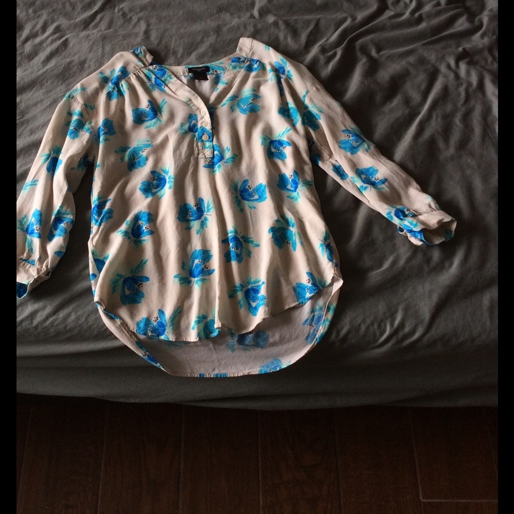Floral top