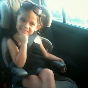 Meet your Posher, Sherry