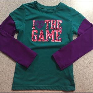 Girls under armour shirt