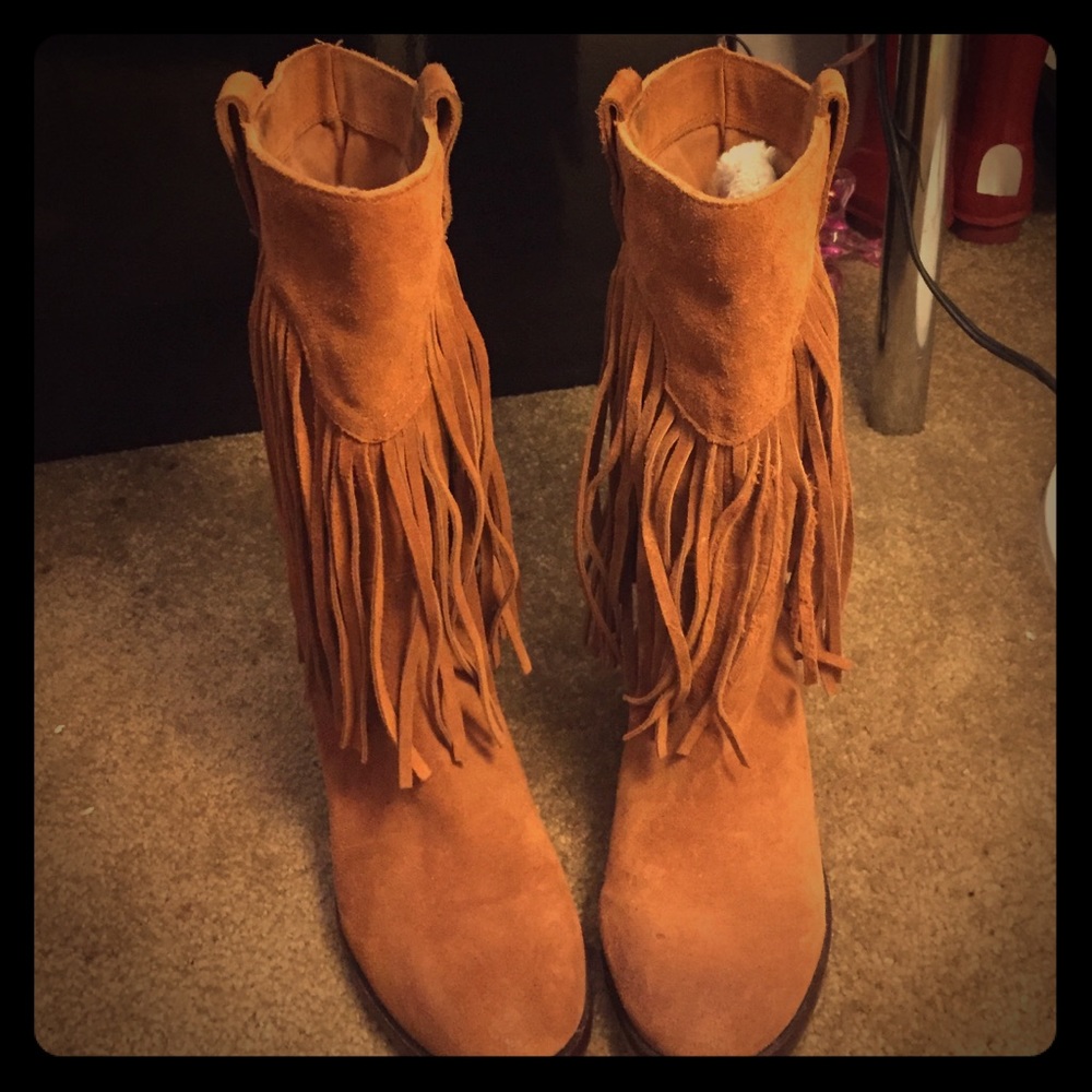 Mid calf fringe boots