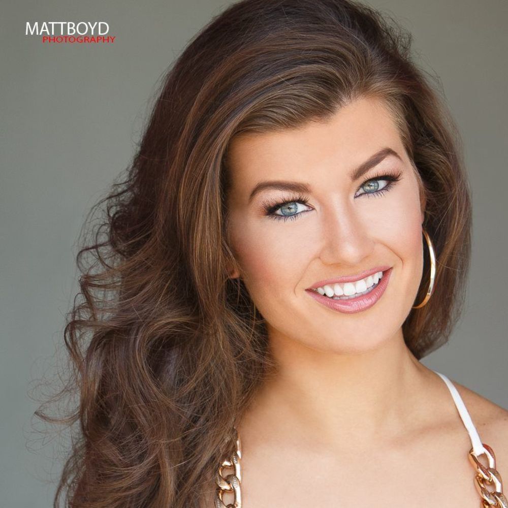 Meet your Posher, Melanie