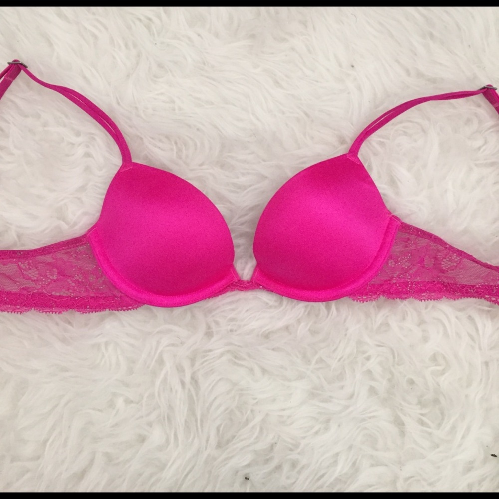 VS heartbreaker push up bra