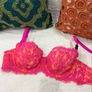 NWT✨ Victoria's Secret Sexy Lace Demi Bra Pink