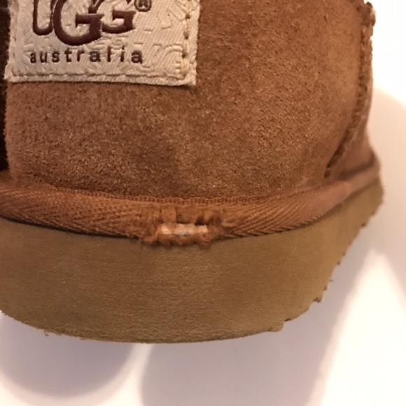 ✨FINAL $ DROP✨Bailey button short uggs - Picture 4 of 5