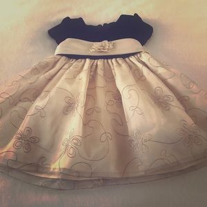Flash sale 🎉🎊Cinderella 24 mo dress