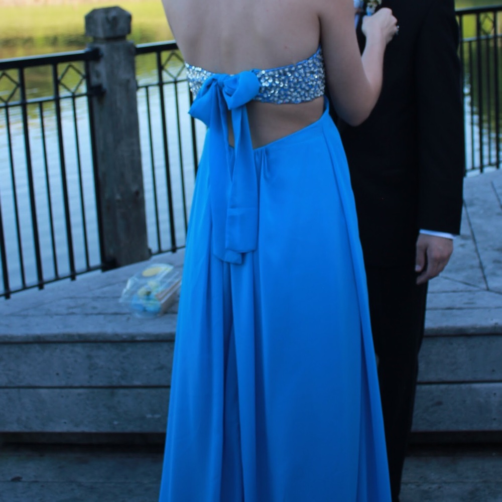 Strapless Prom Dress - Picture 5 of 5