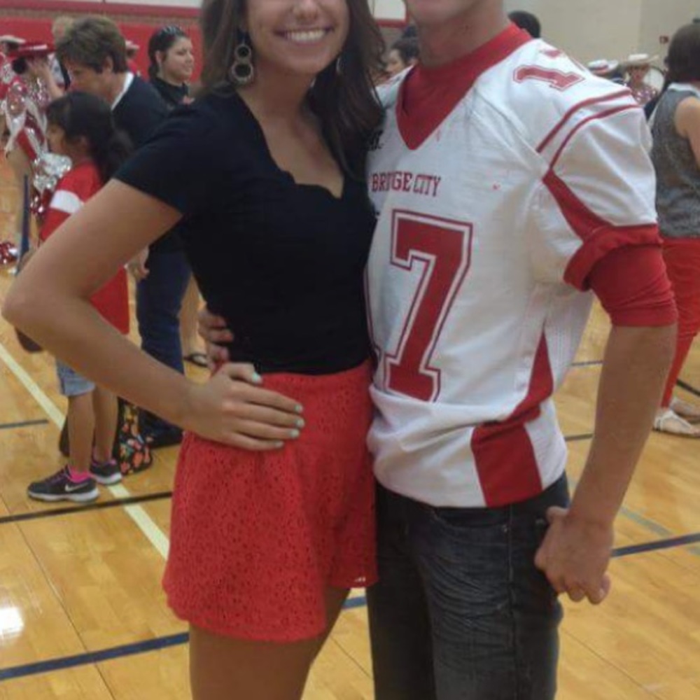 RED lace semi-high waisted  shorts!!✨❤