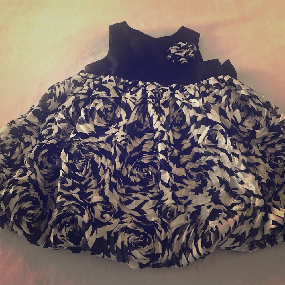 Contemporary style dress