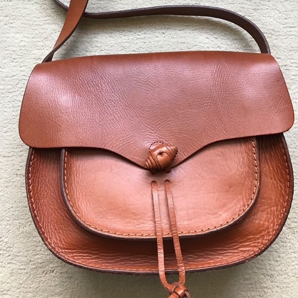 Madewell Handbags - Madewell Crossbody bag - like new