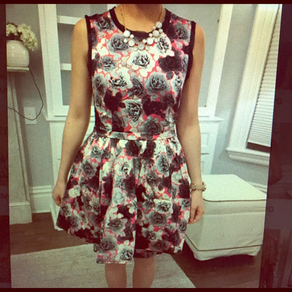 Juicy Couture sleeveless, floral cocktail dress
