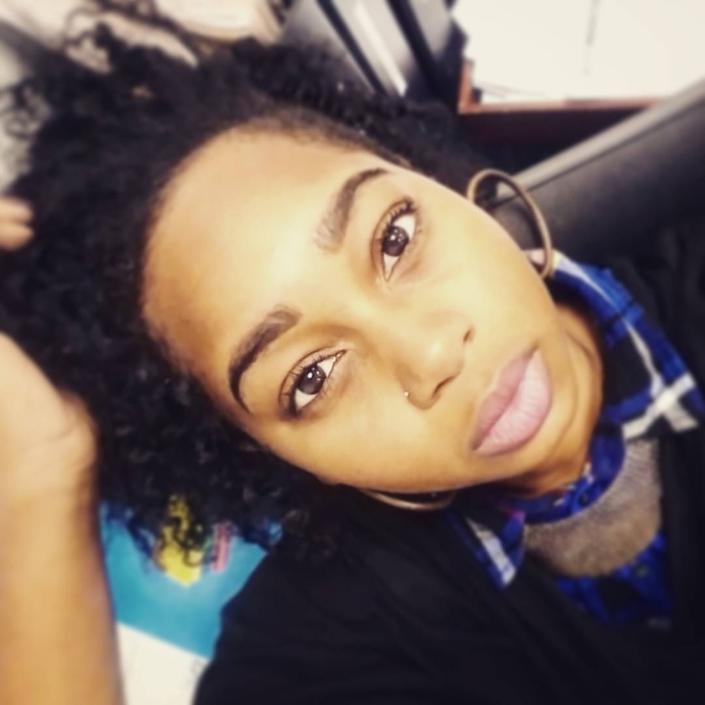 Meet your Posher, Shae