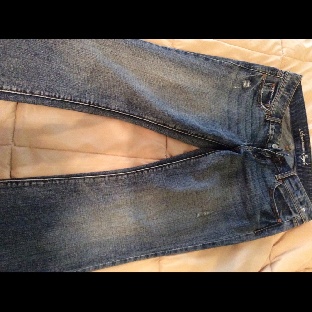 🔥HOT! American Eagle favorite boyfriend jeans