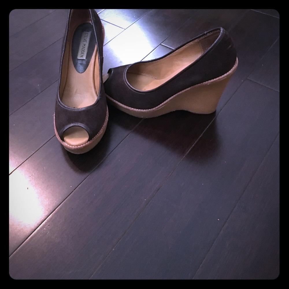 Steve Madden Brown Suede and Leather Wedge