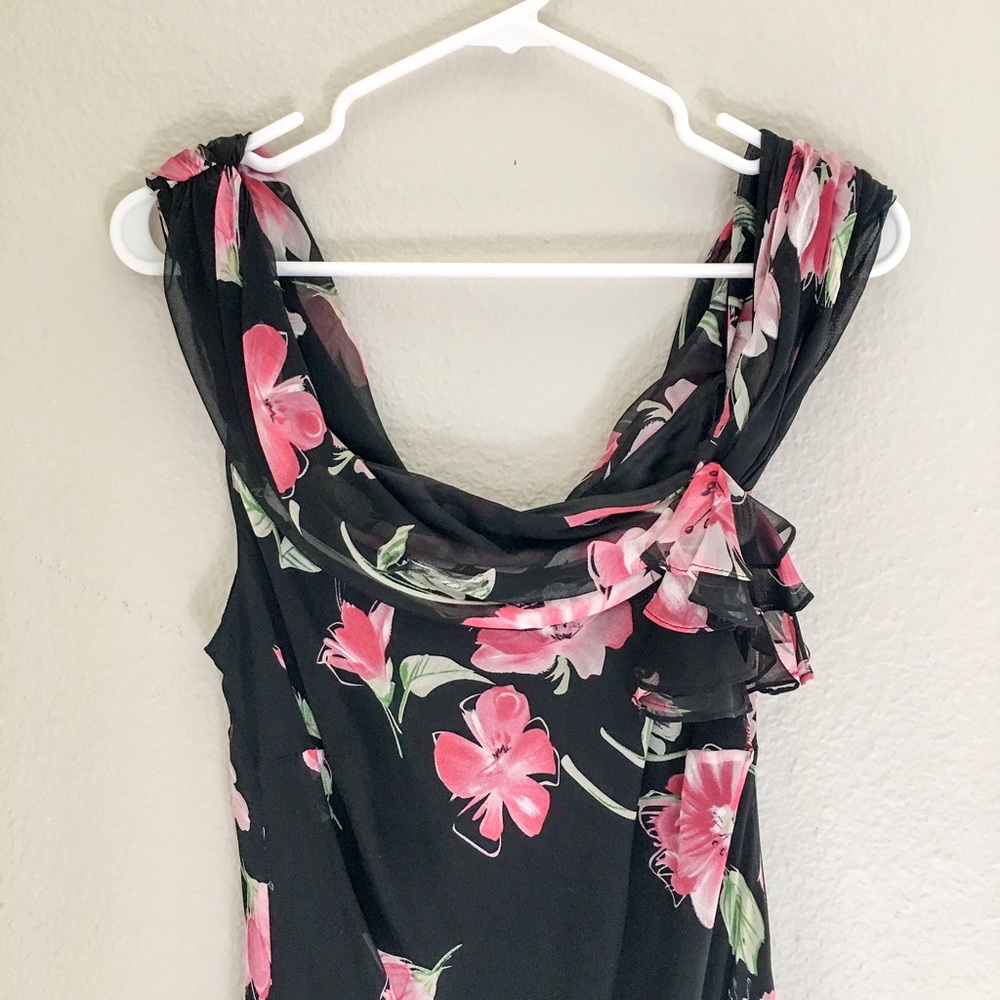 ⚡️Flash Sale⚡️Robbie Bee black silk floral dress