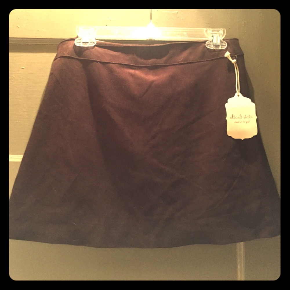 Brown suede mini skirt