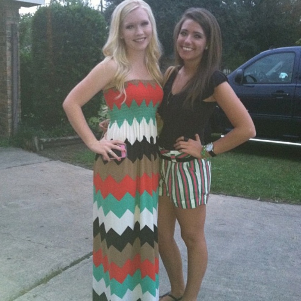 Watermelon striped semi-high waisted cuffed shorts