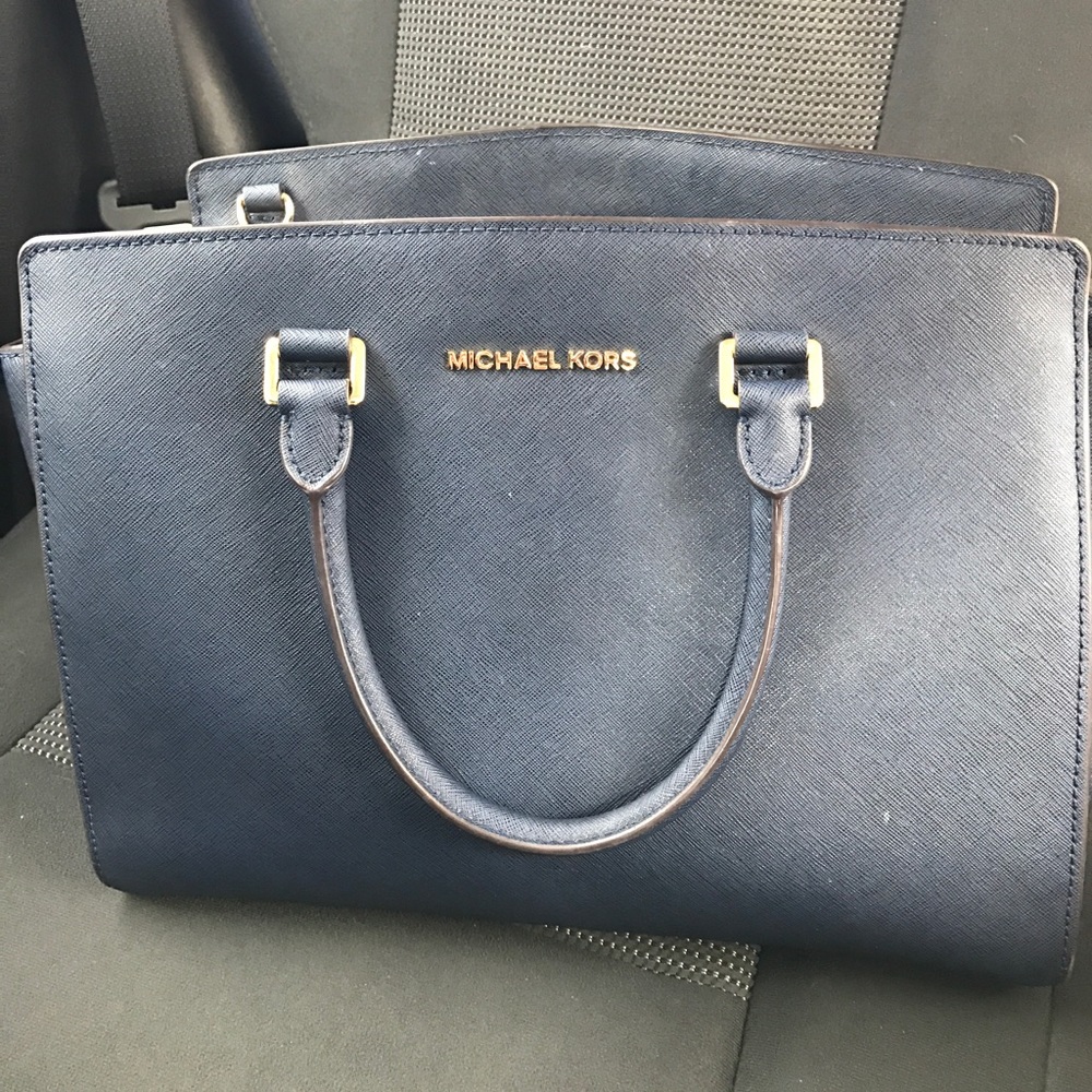 💥flash sale💥Gentle used Michael Kors bag