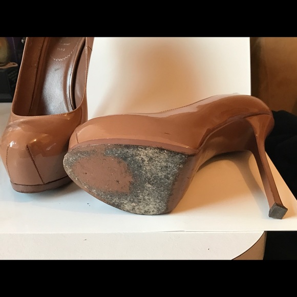 YVES SAINT LAURENT NUDE TRIBTOO PUMP size 39/9 - Picture 6 of 6
