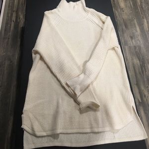 Banana republic long cream turtleneck sweater