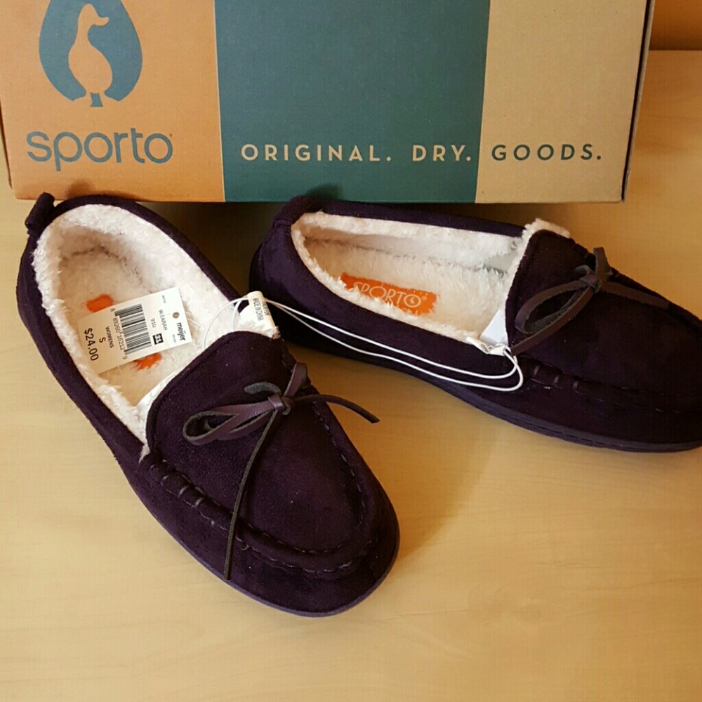 Sporto Sarah fuzzy purple shoe