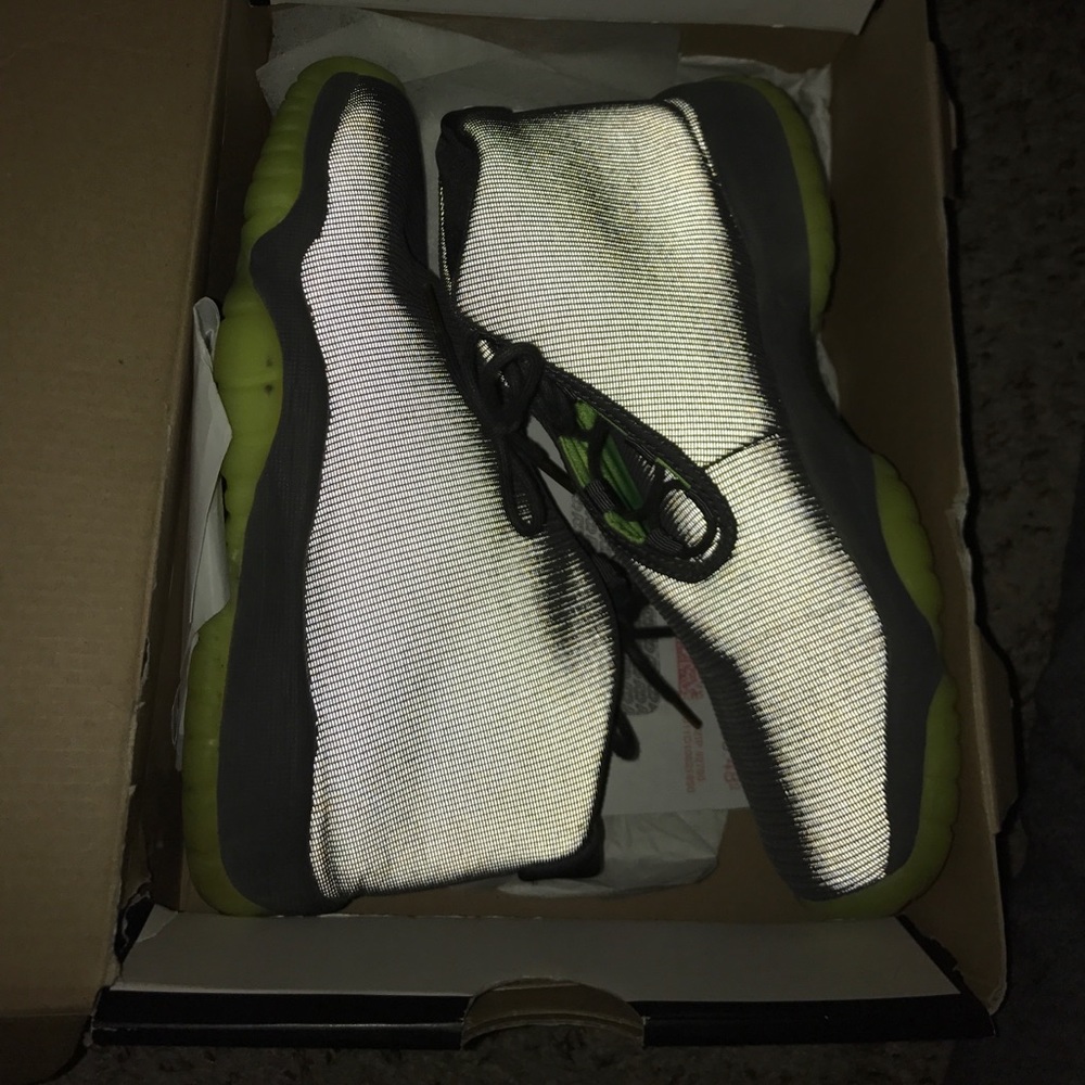 Jordan futures kids women 7